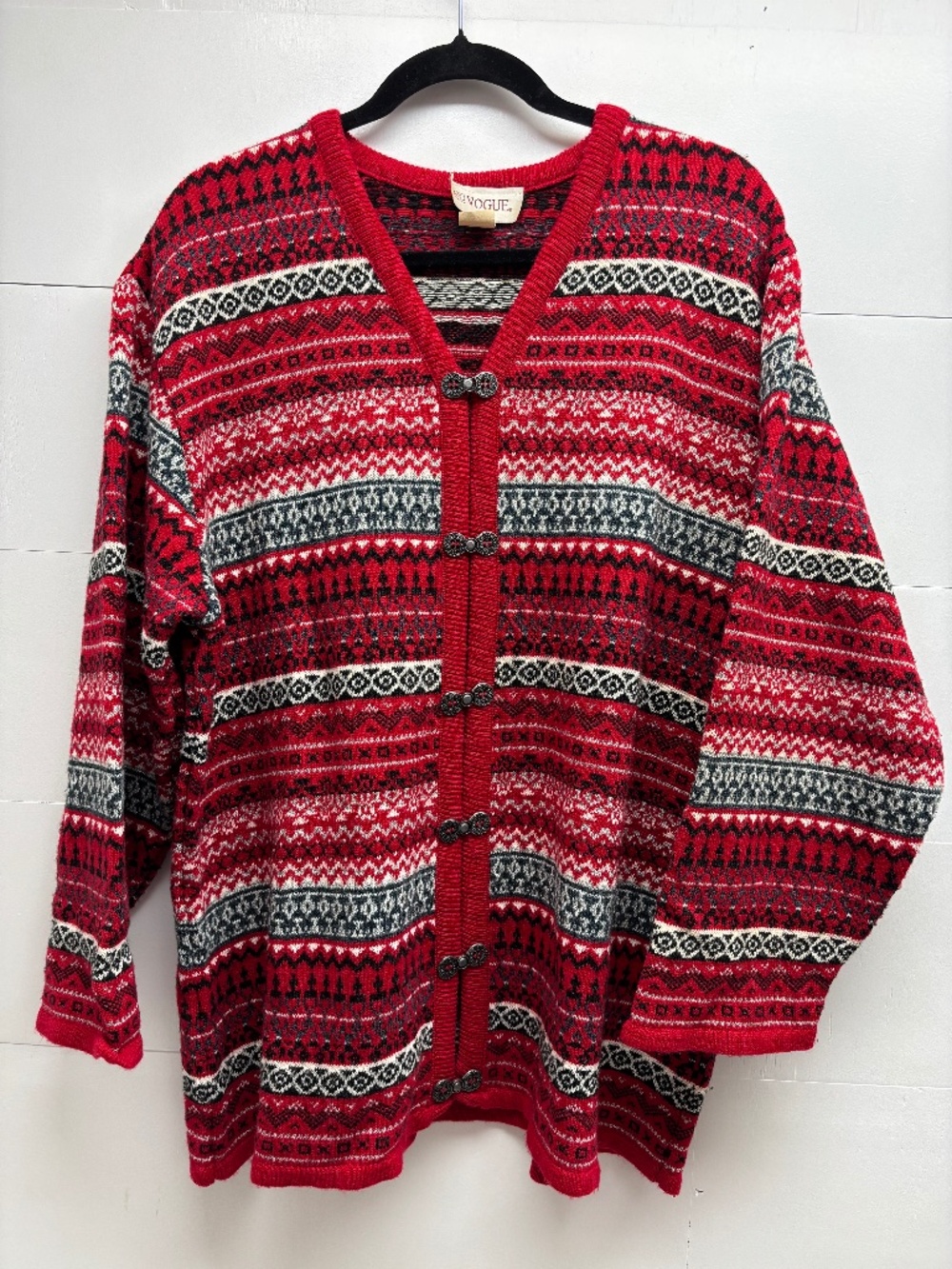 Vintage NuVogue Fair Isle Cardigan Sweater Red Black Nordic Metal Clasps size 2X